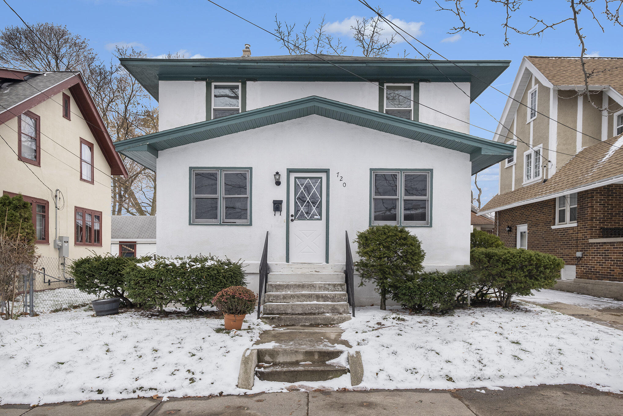 720 Giddings Avenue SE