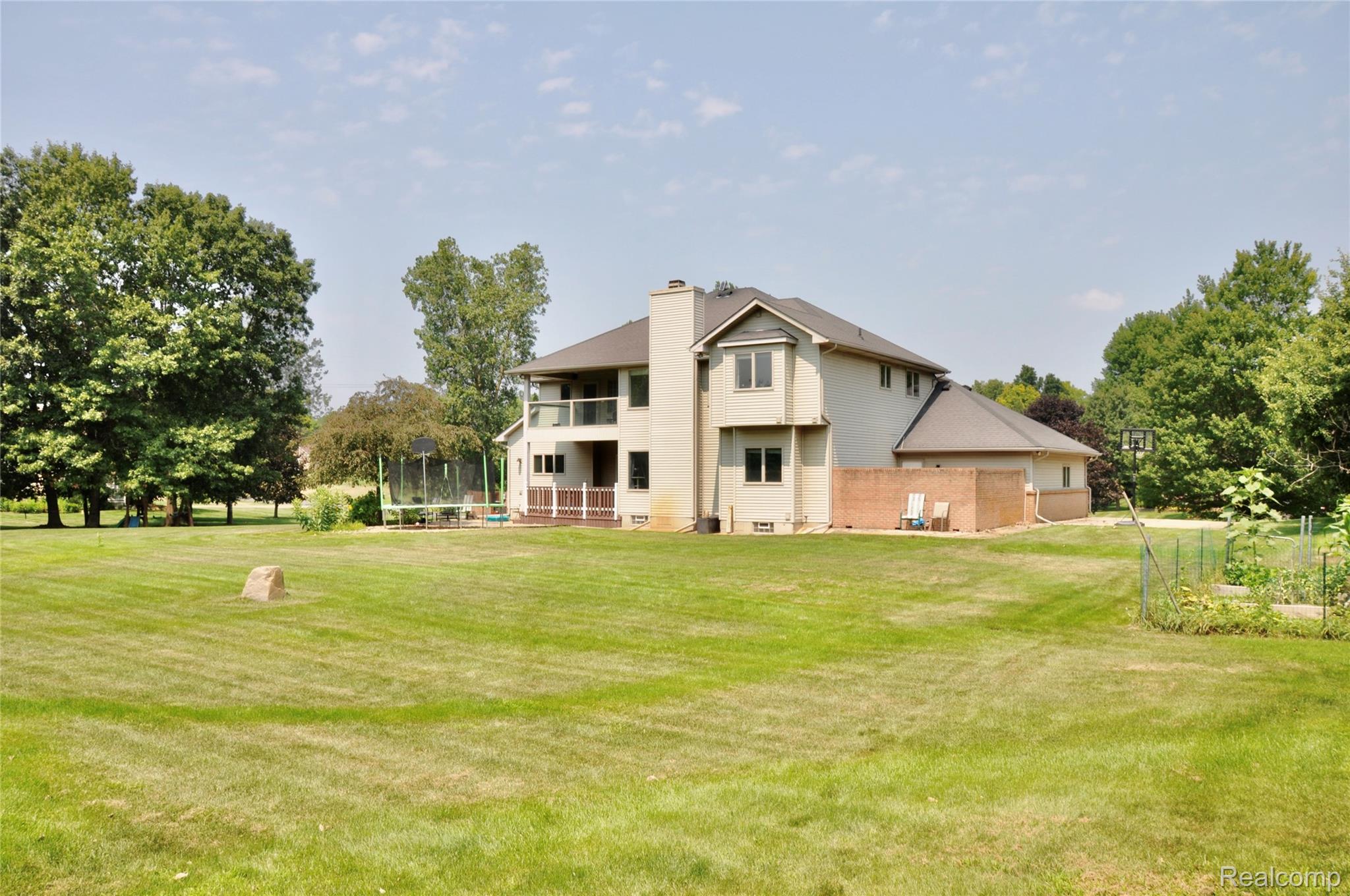6370 Stonewood Drive