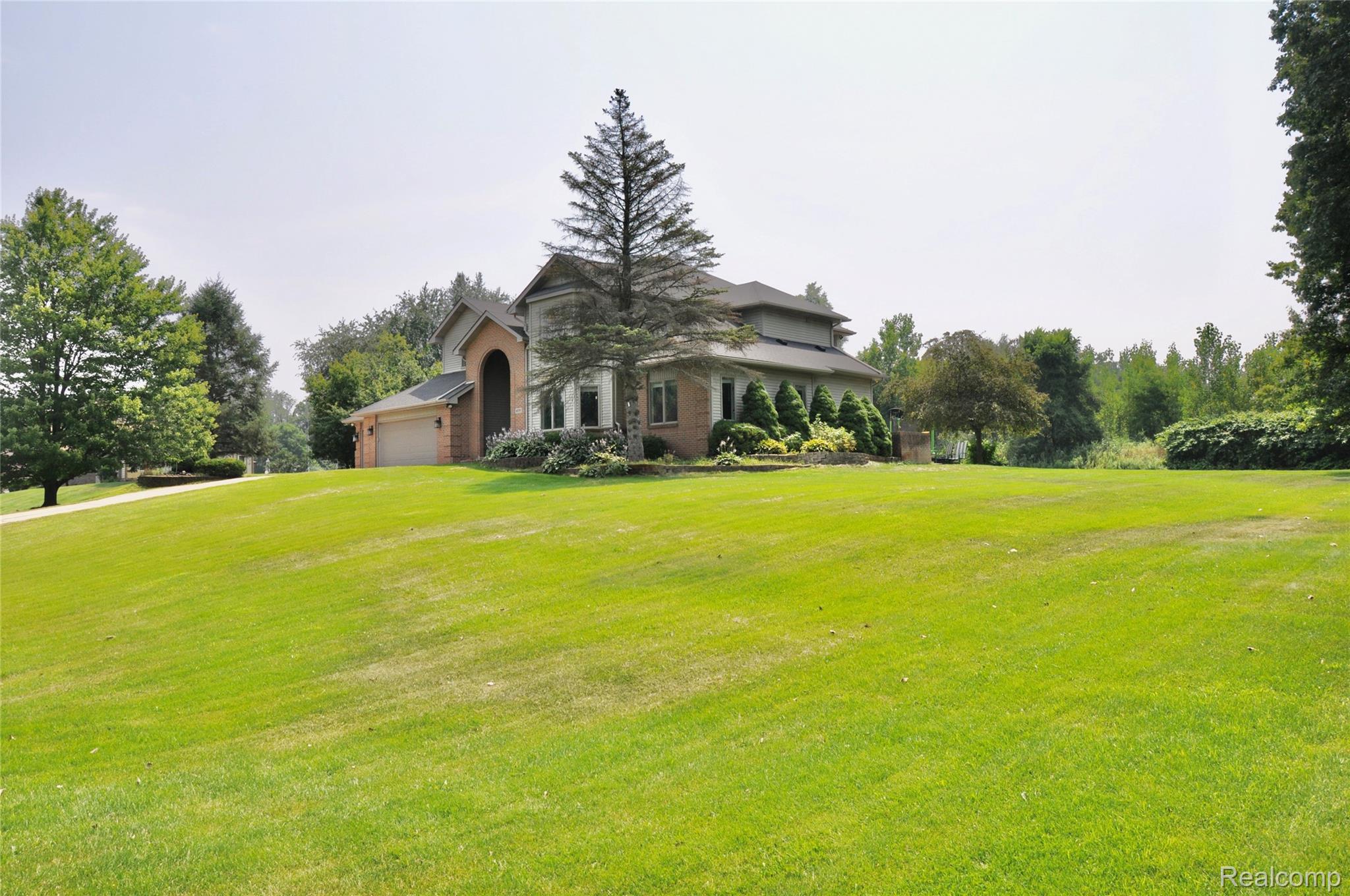 6370 Stonewood Drive