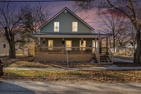 215 S Division Avenue Fremont City MI 49412