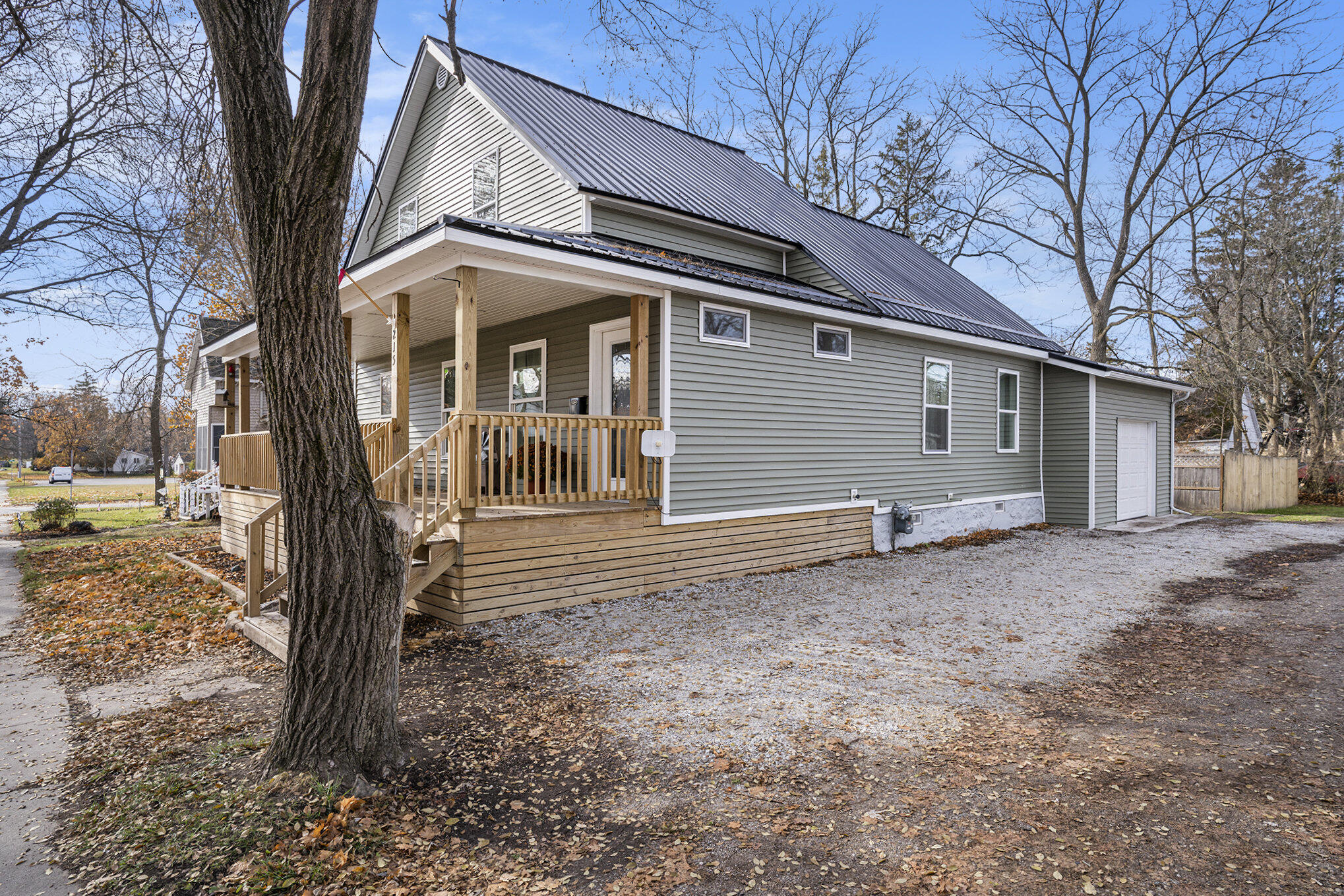 215 S Division Avenue