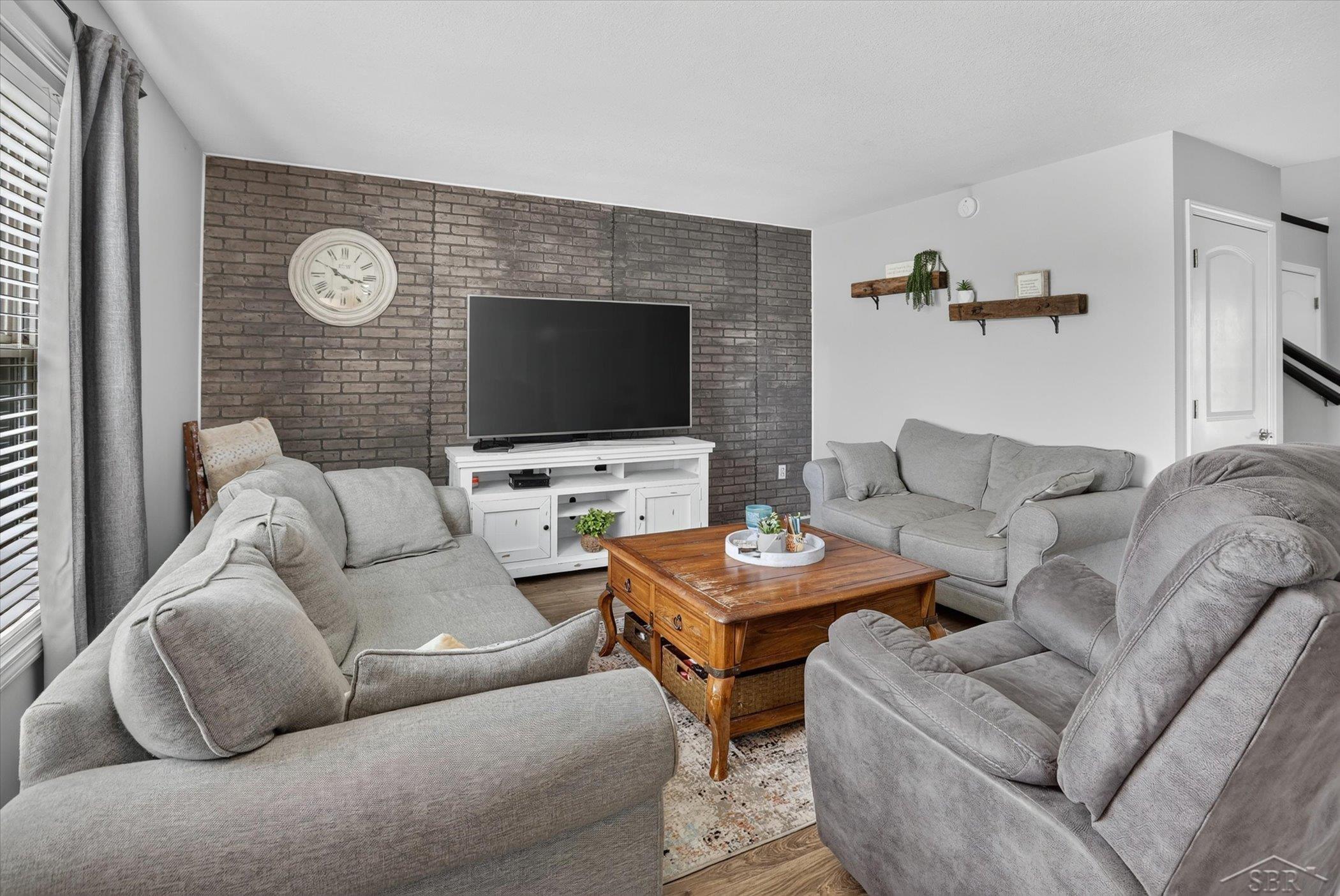 8914 Cottonwood Drive