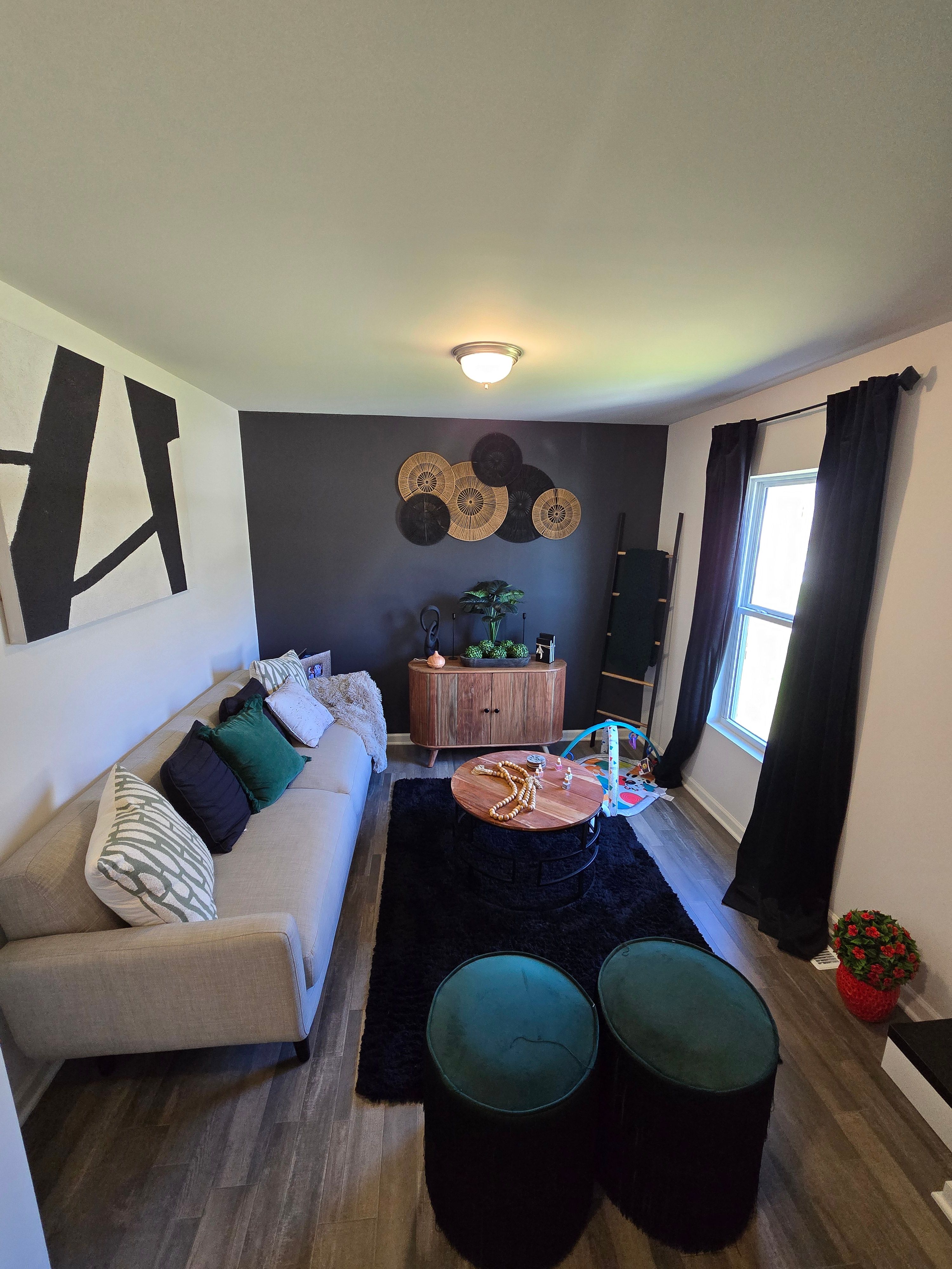 1172 FIELDSTONE Drive