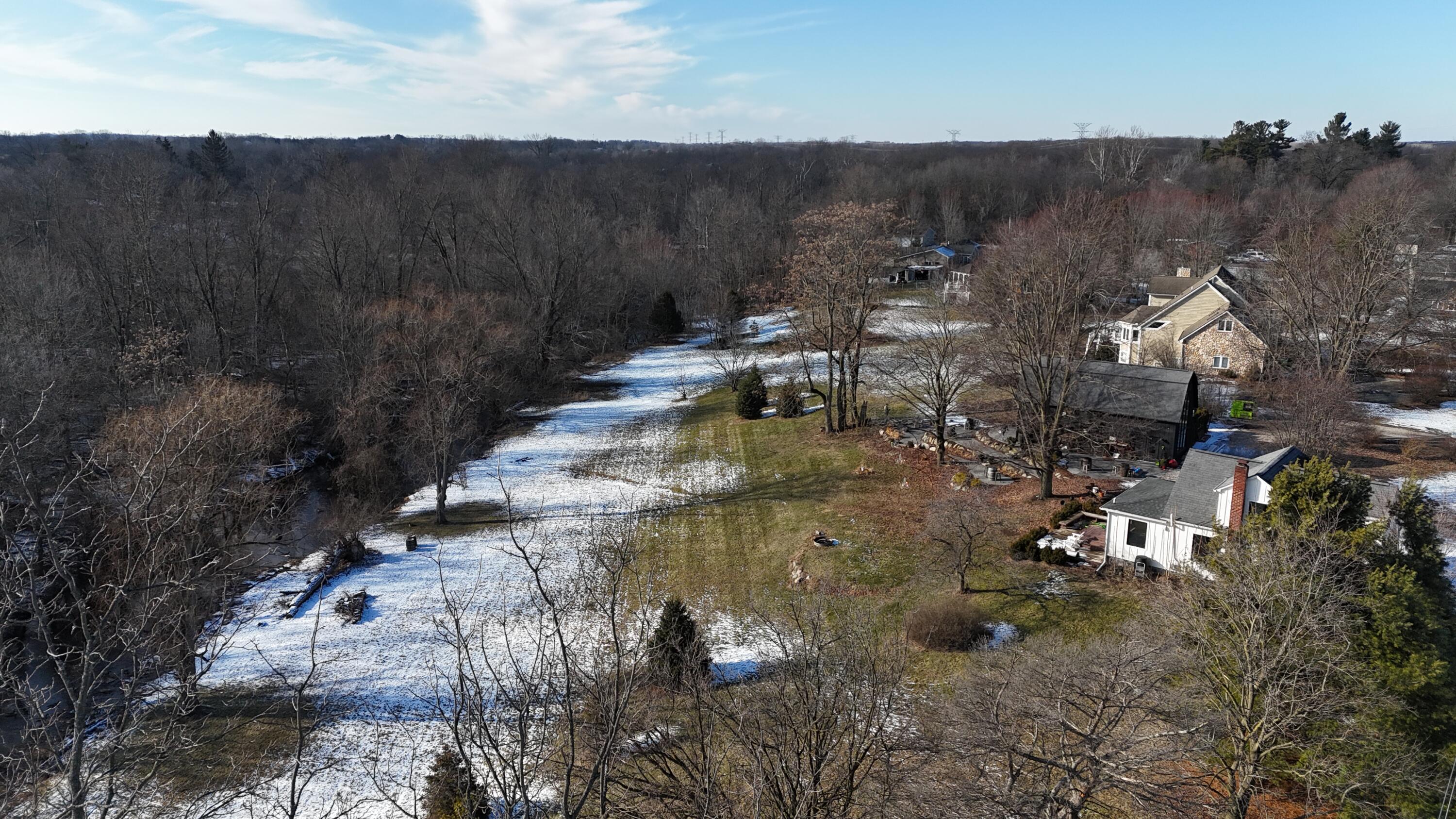 7525 Huron River Drive