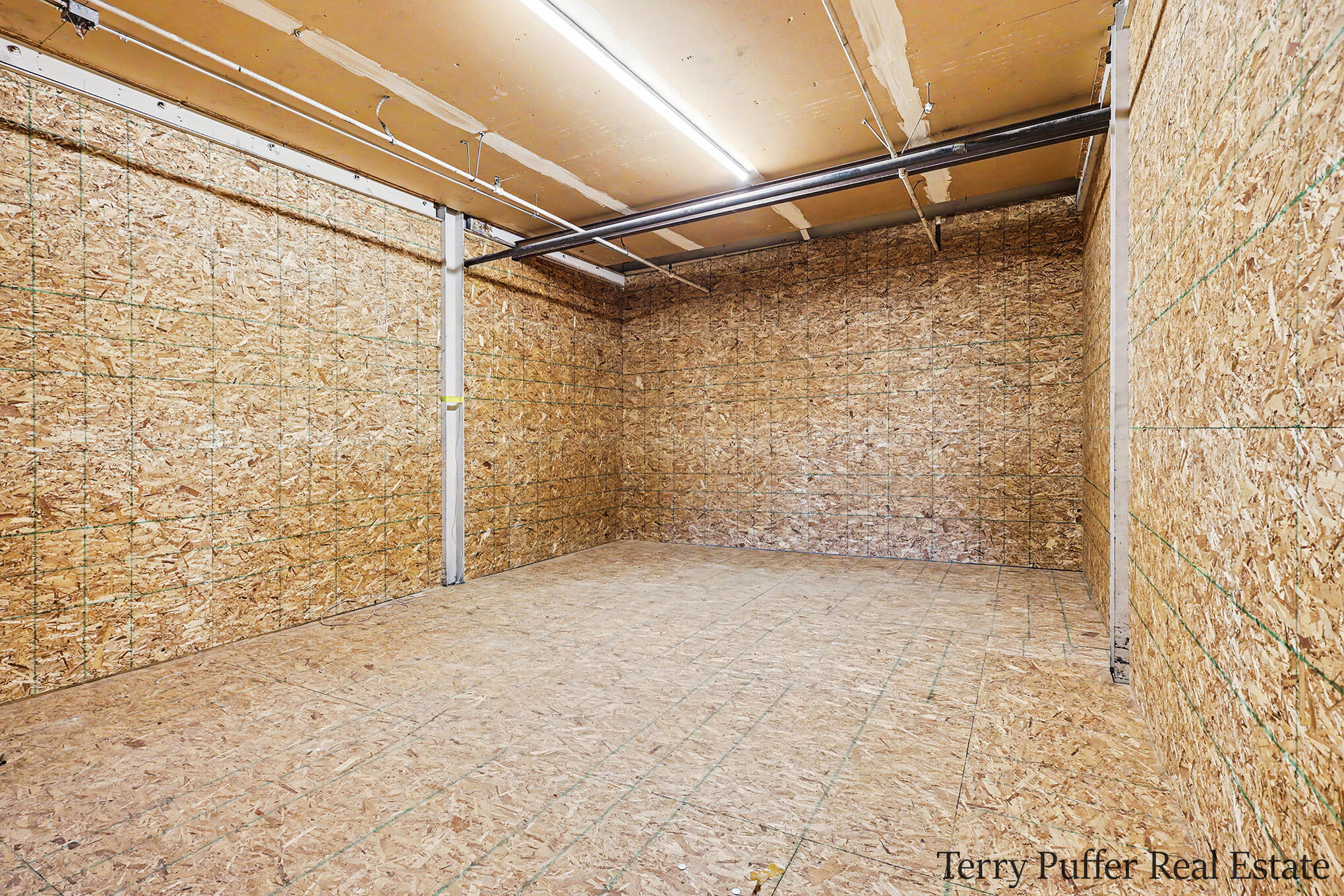 143 W Sherman Boulevard Unit 4