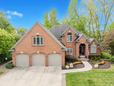28022 ASHLAND Avenue Harrison Charter Township Macomb MI 48045