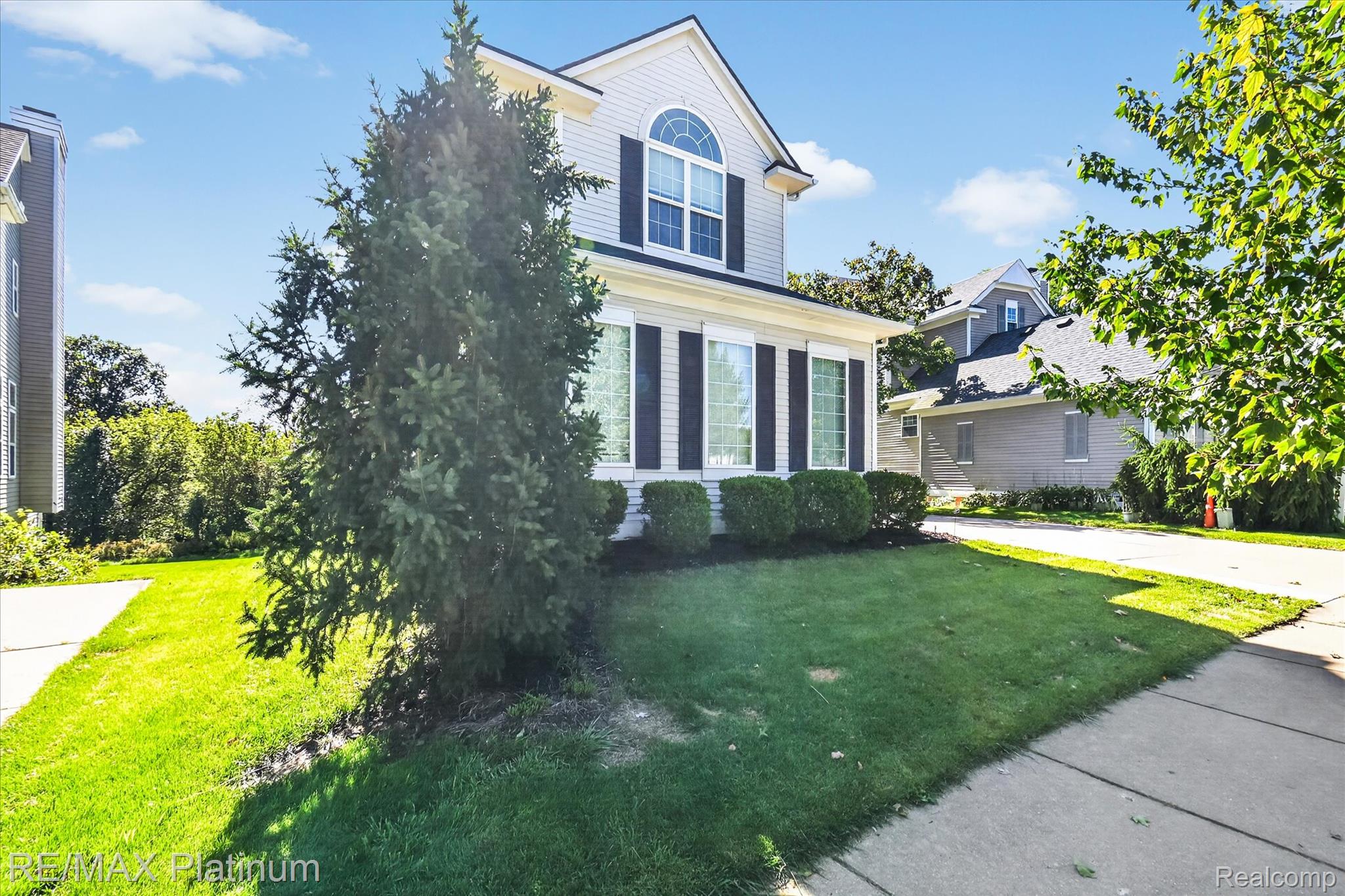 123 Merrimack Drive