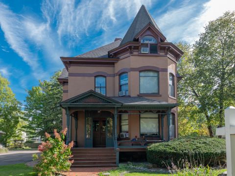 232 Woodward Avenue Kalamazoo City MI 49007