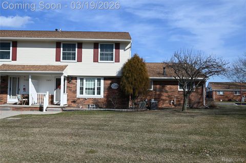 31056 Richert 8 Fraser City MI 48026