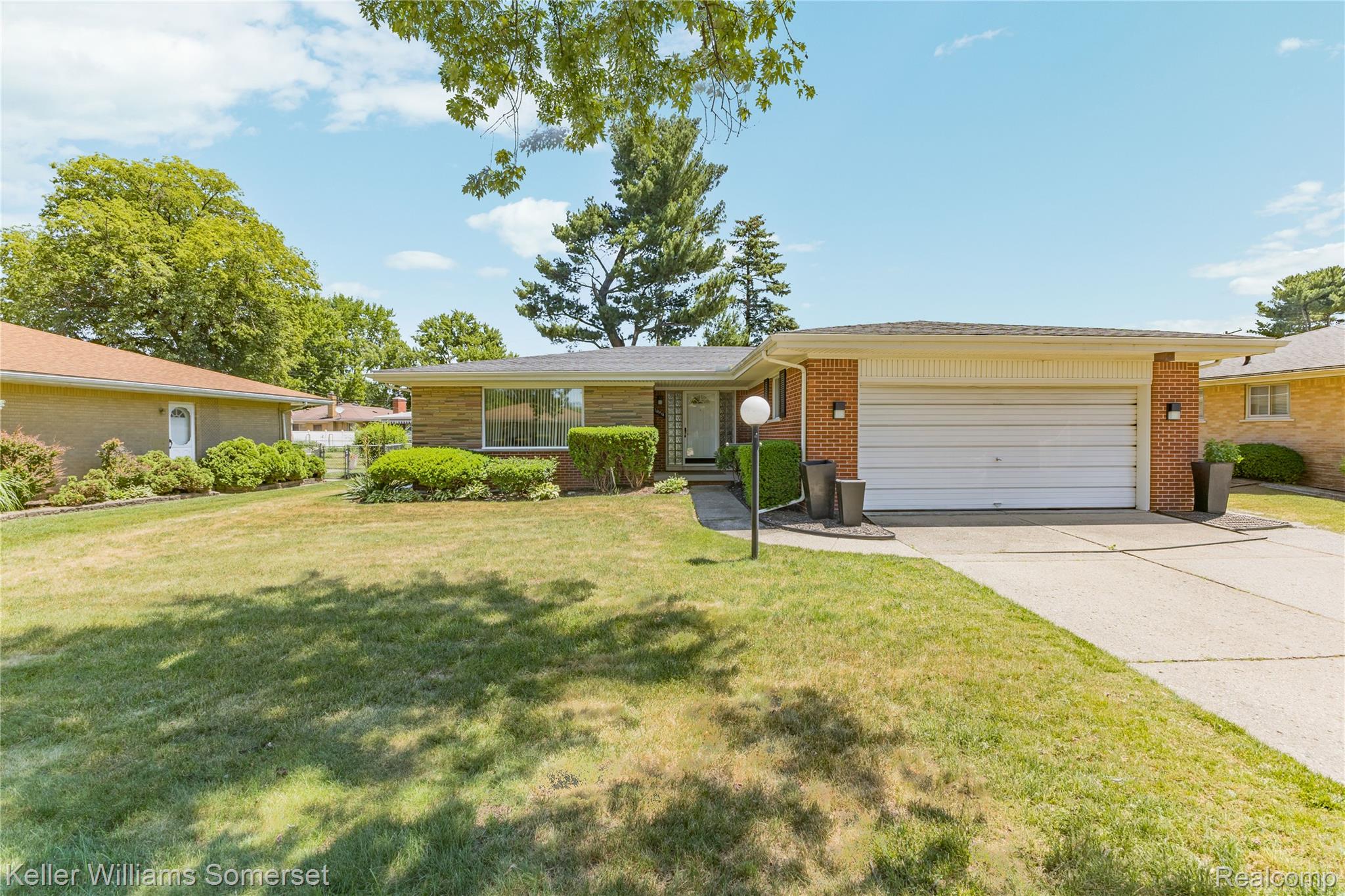 14154 Fenton