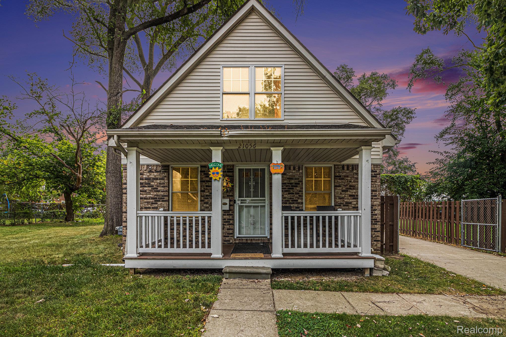 21056 Woodside Avenue