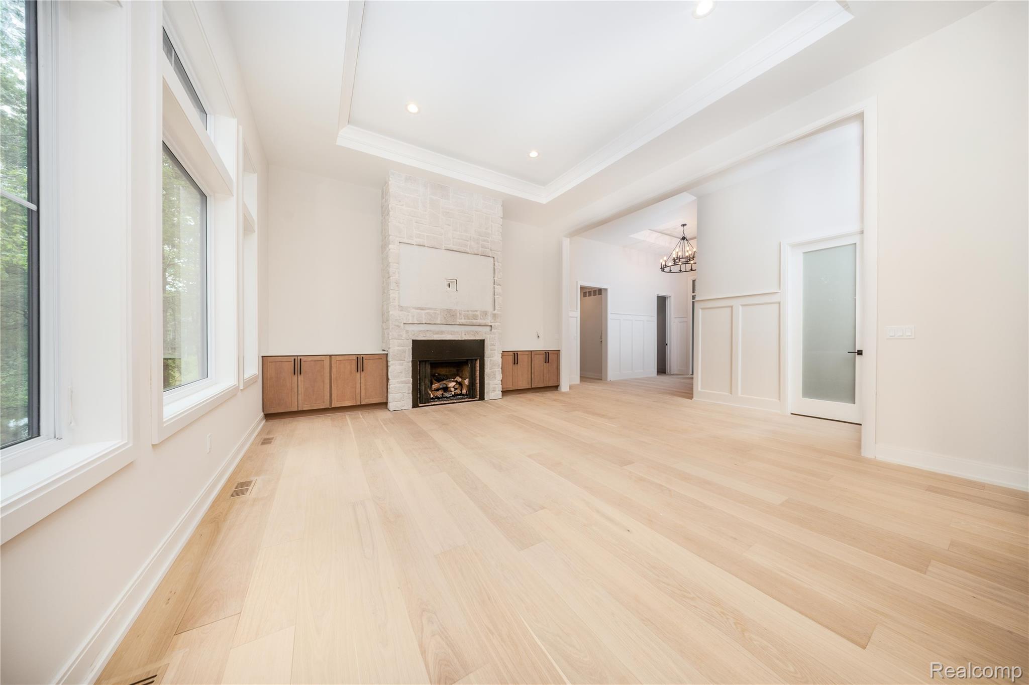 7509 Maple Ridge Drive