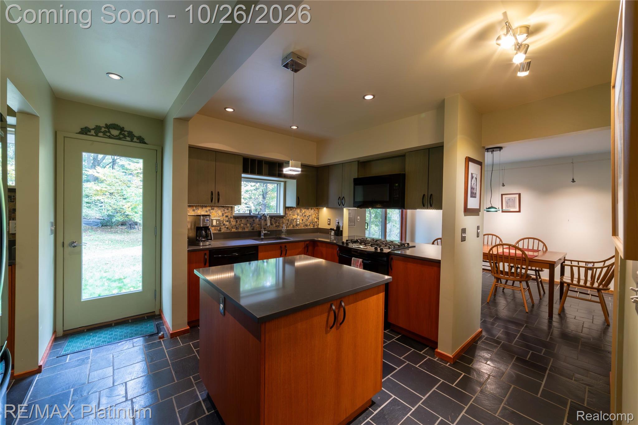 2558 Cedar Lane Court