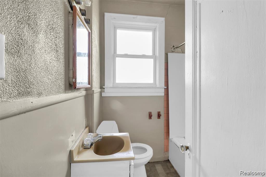 4025 Clements Street