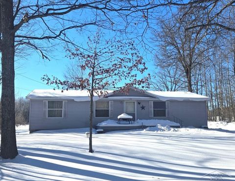 151 Home Acres Drive Roscommon Township MI 48629