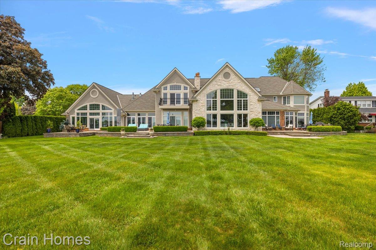 8147 RIVER Road