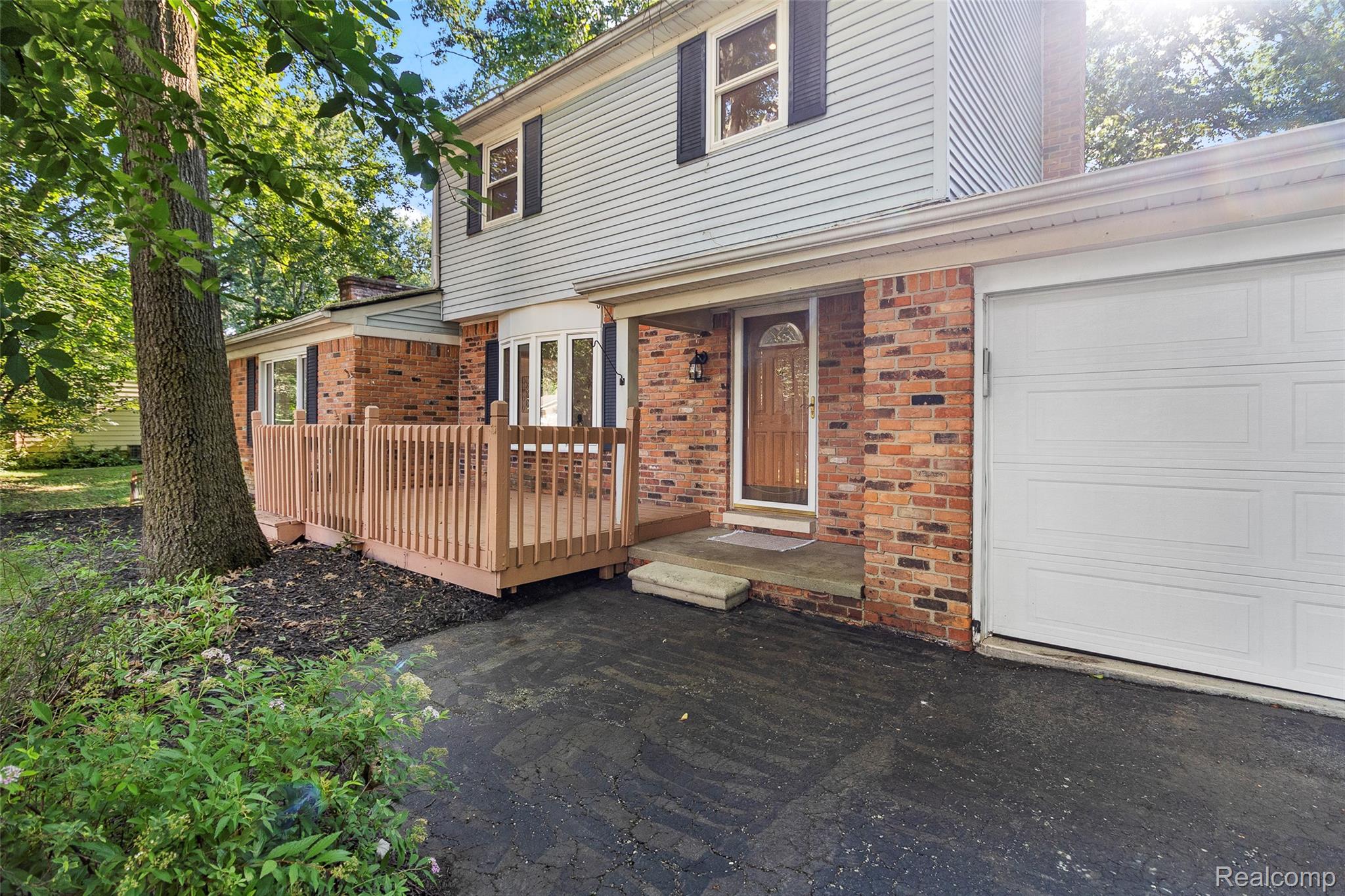 1369 Flamingo