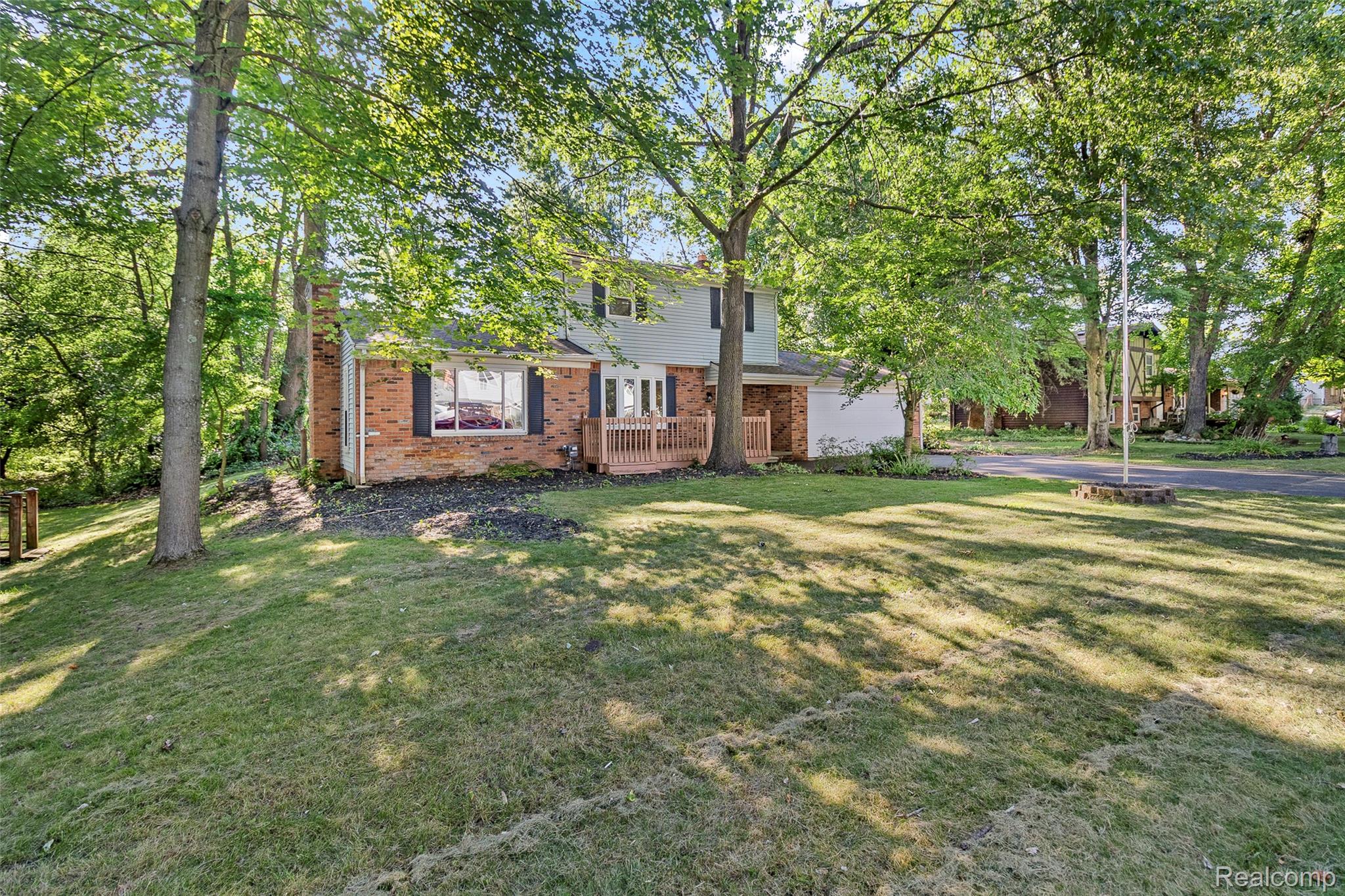 1369 Flamingo