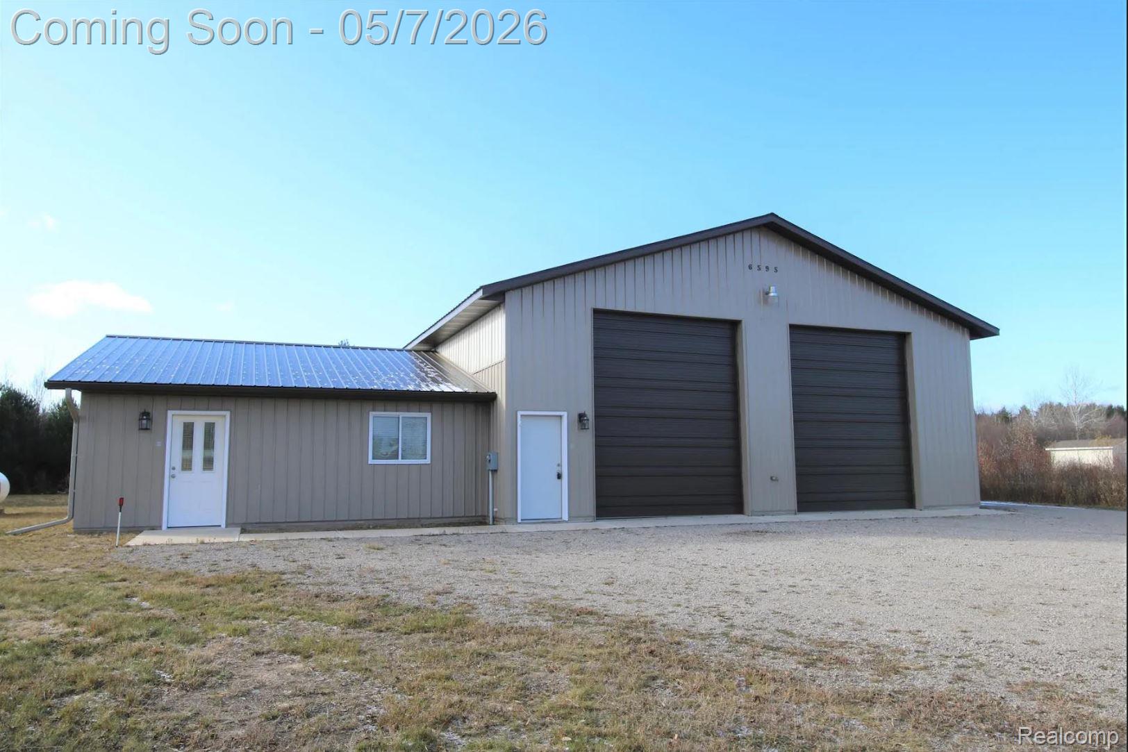 6595 Little Canada Road