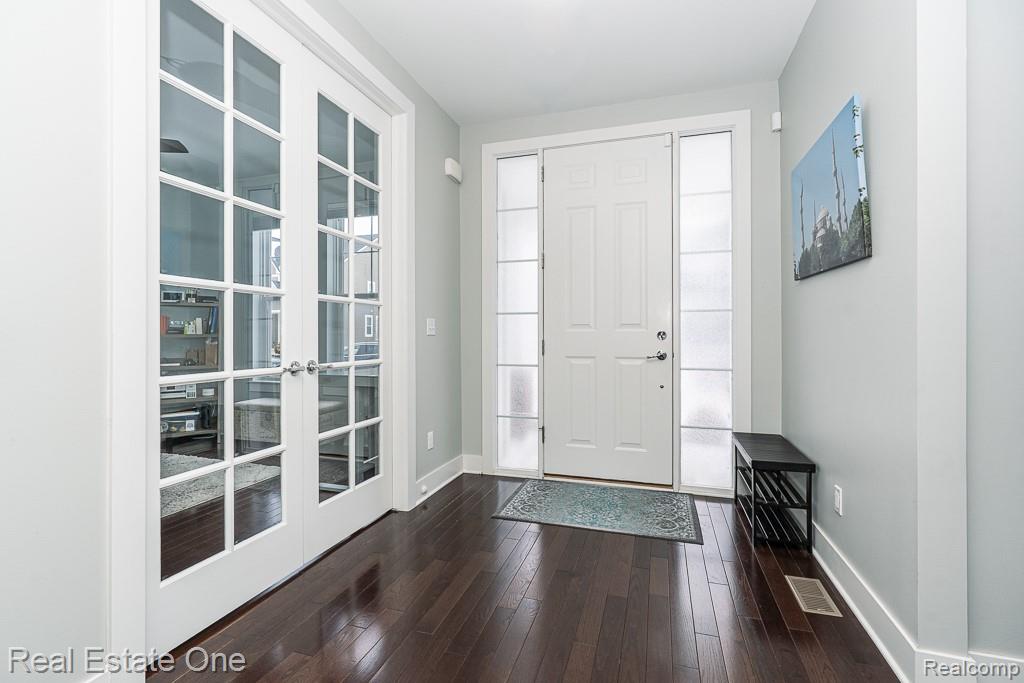 117 N Dorchester Avenue