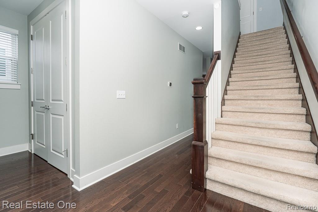 117 N Dorchester Avenue