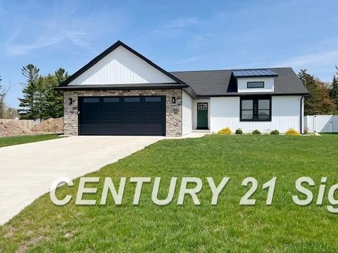 5860 Diamond Meadows Lane Tittabawassee Township Saginaw MI 48623