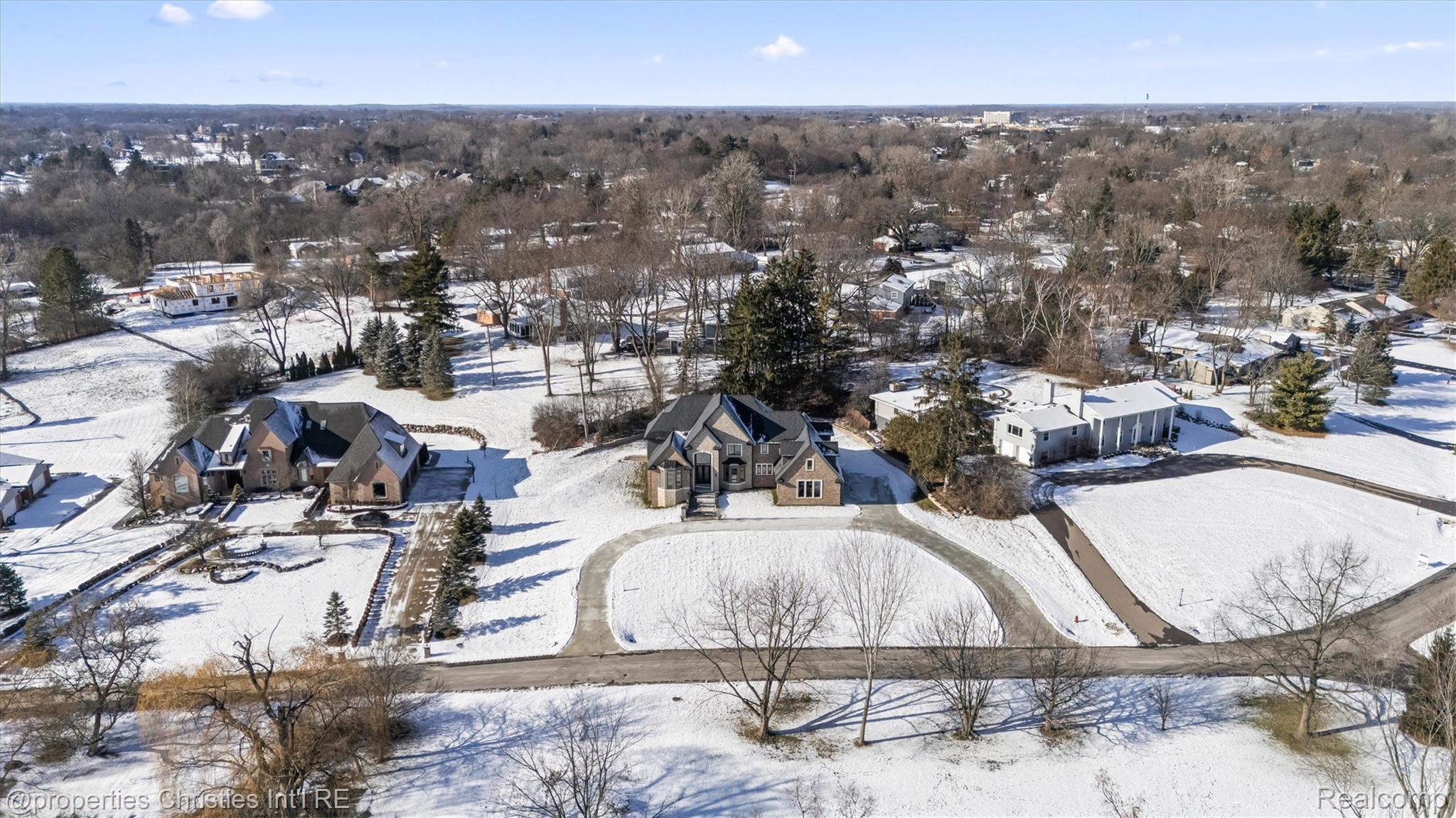 3080 Chickering Court