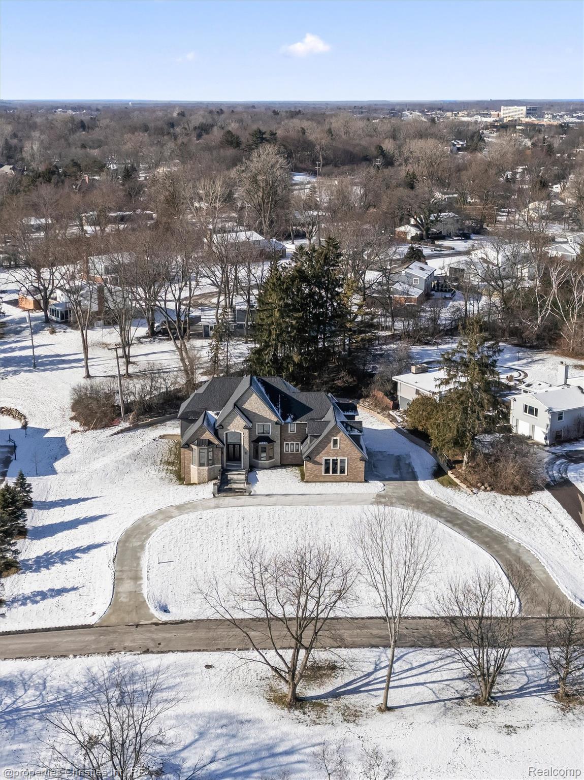 3080 Chickering Court