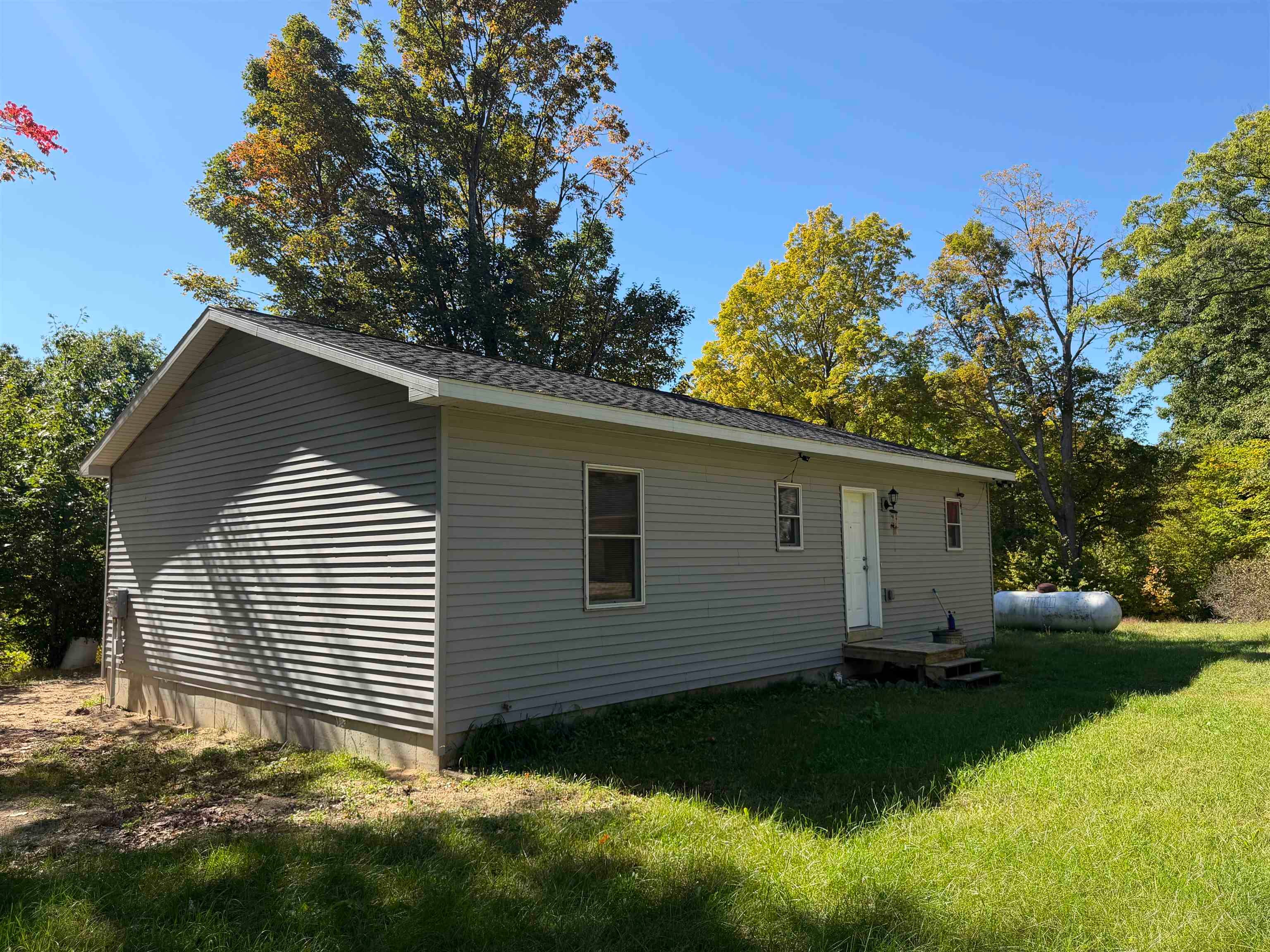 3401 Hilbrand