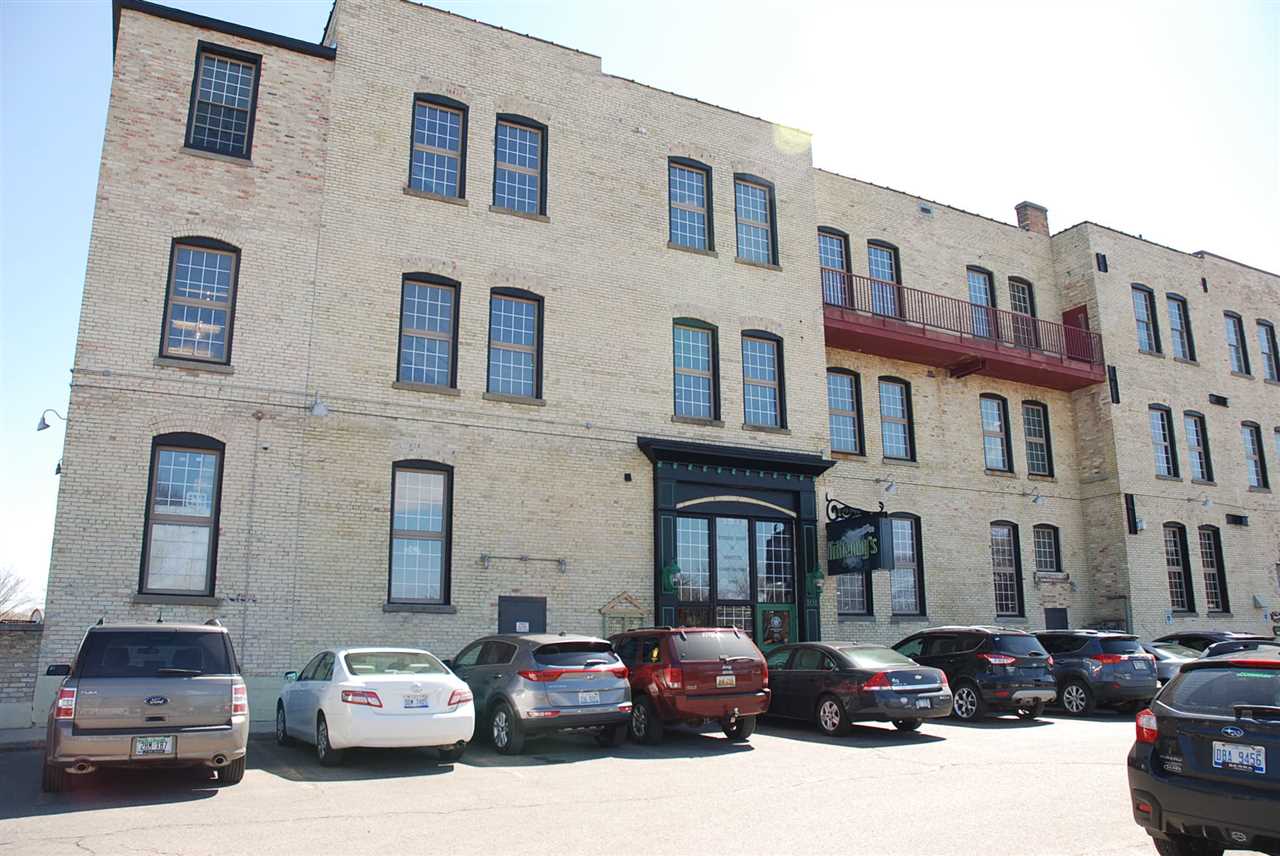400 W Front Street