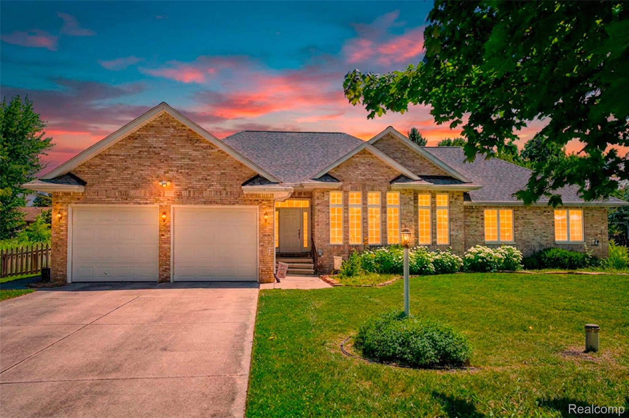 5382 Meadowlawn Road