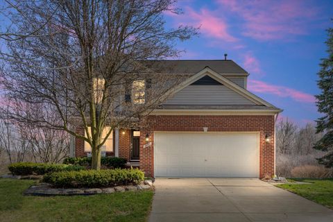 10153 E Avondale Circle Superior Charter Township MI 48198