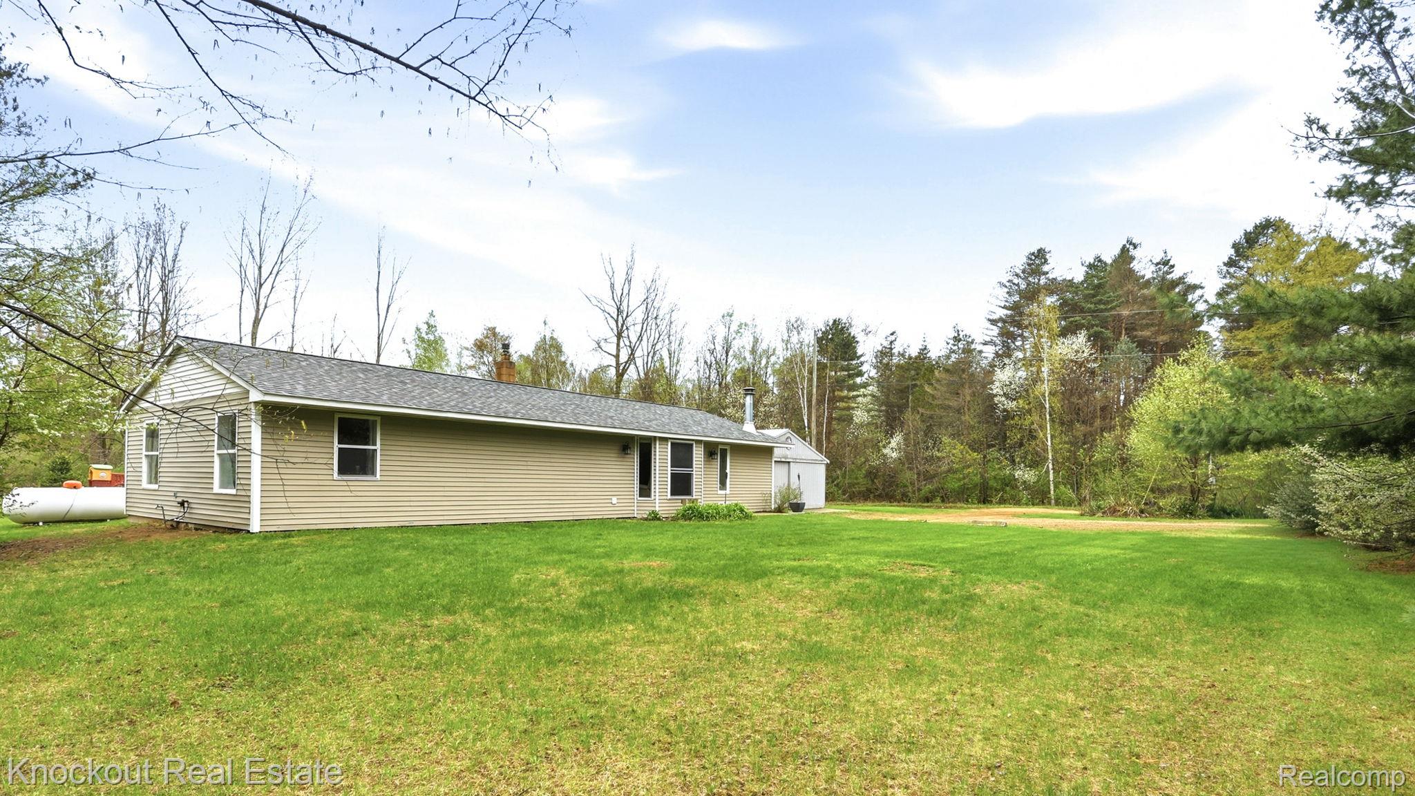 7261 Hess Road