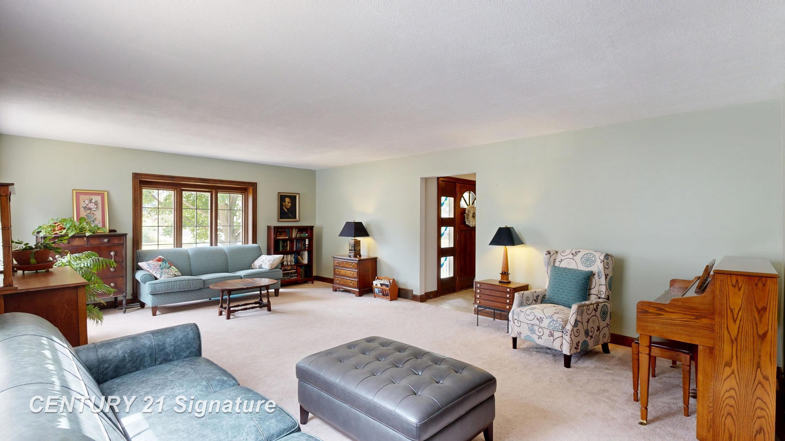 212 Cedarwood Drive