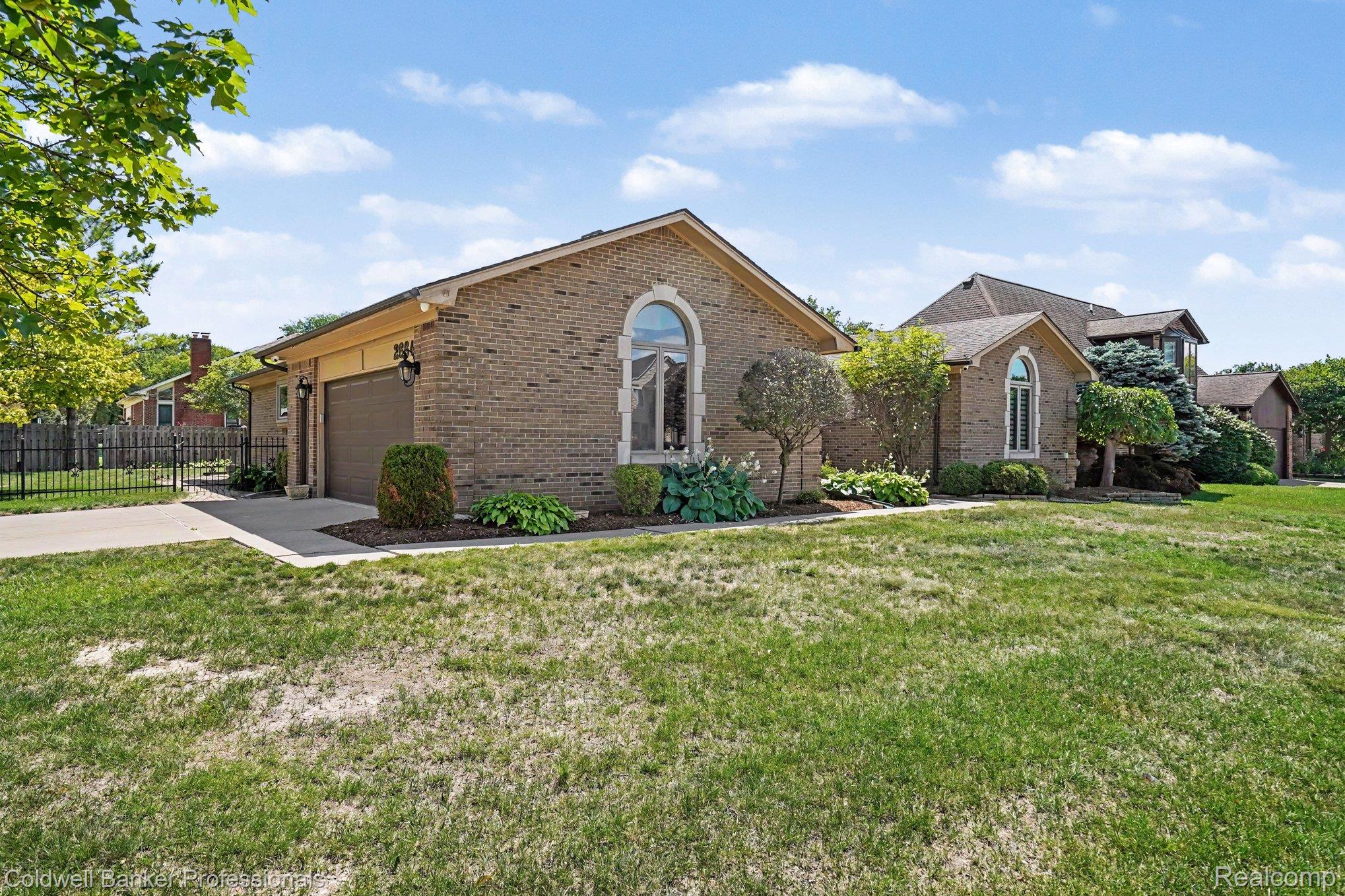 2664 Woodford Drive
