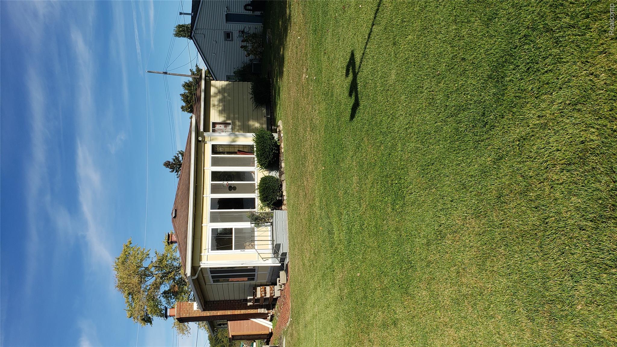 9560 Bluewater Drive