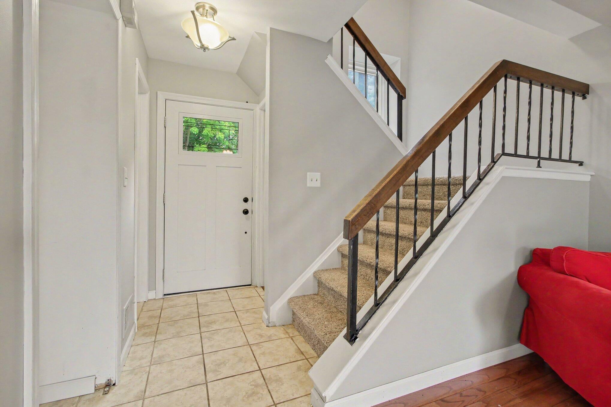 3555 Burbank Drive