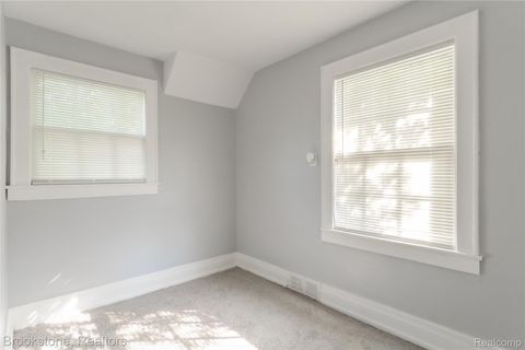 Tiny photo for 207 Oliver Street, Pontiac City, MI 48342 (MLS # 20251060992)