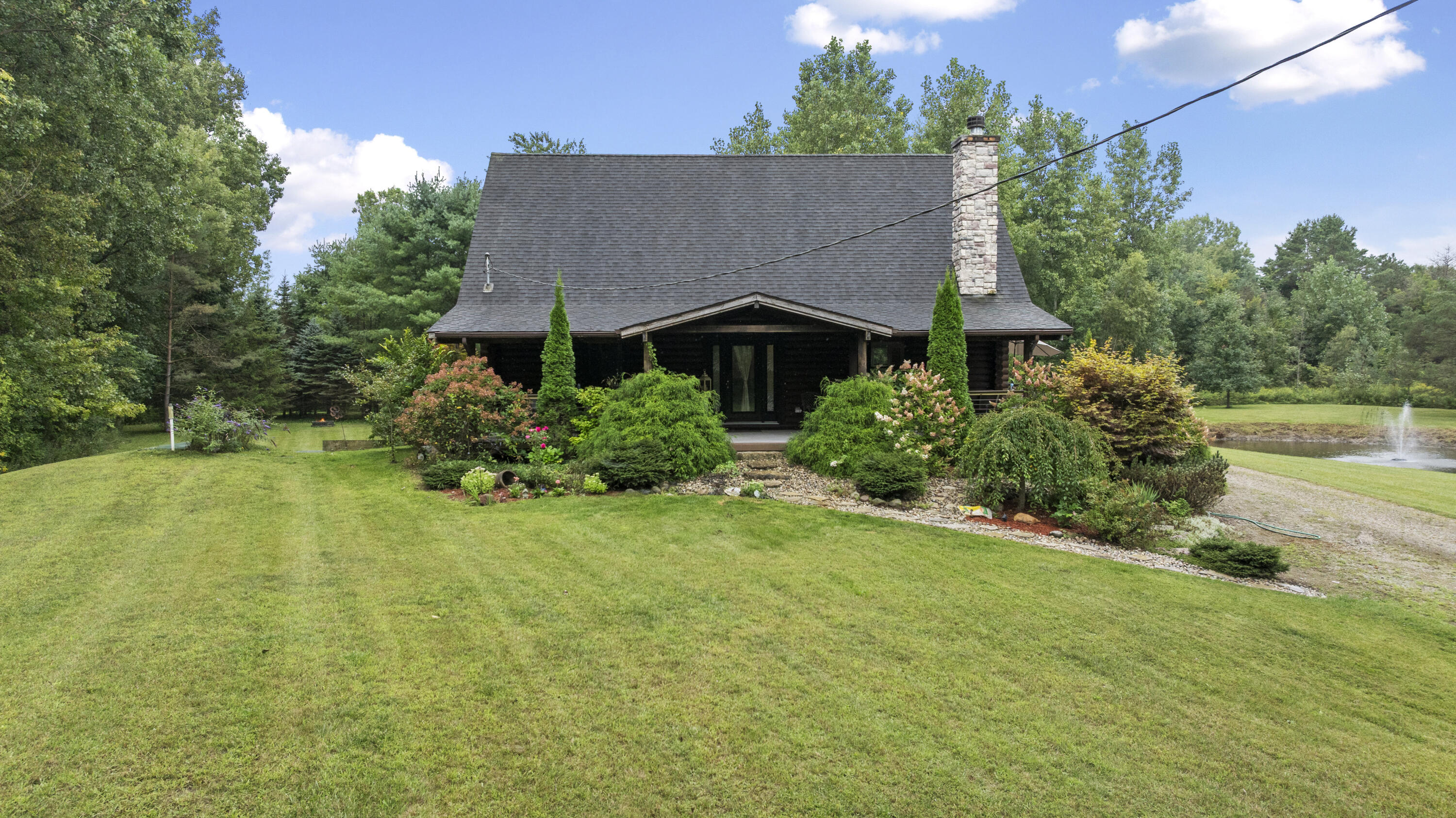 1115 Derby Lane