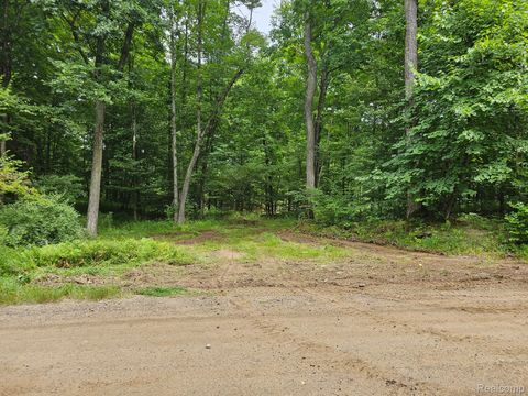 8600 Eagle Road Rose Township MI 48350