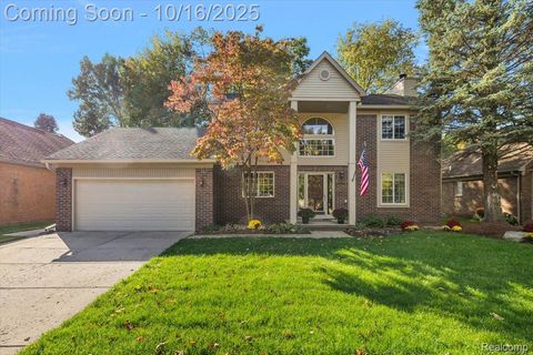 14712 Emerson Drive Sterling Heights City MI 48312