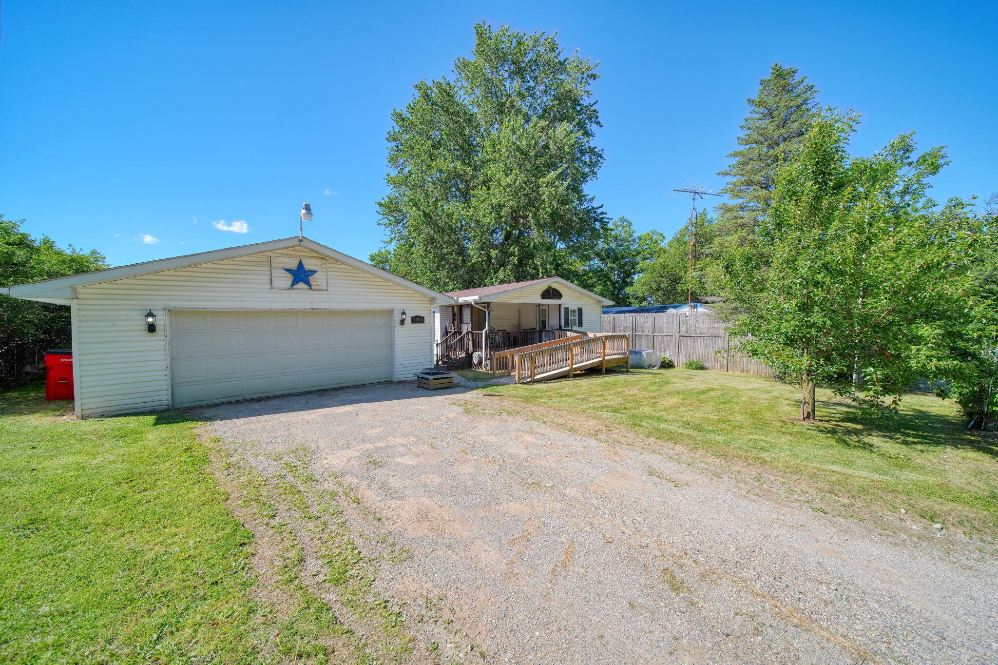 4498 Yuma Drive