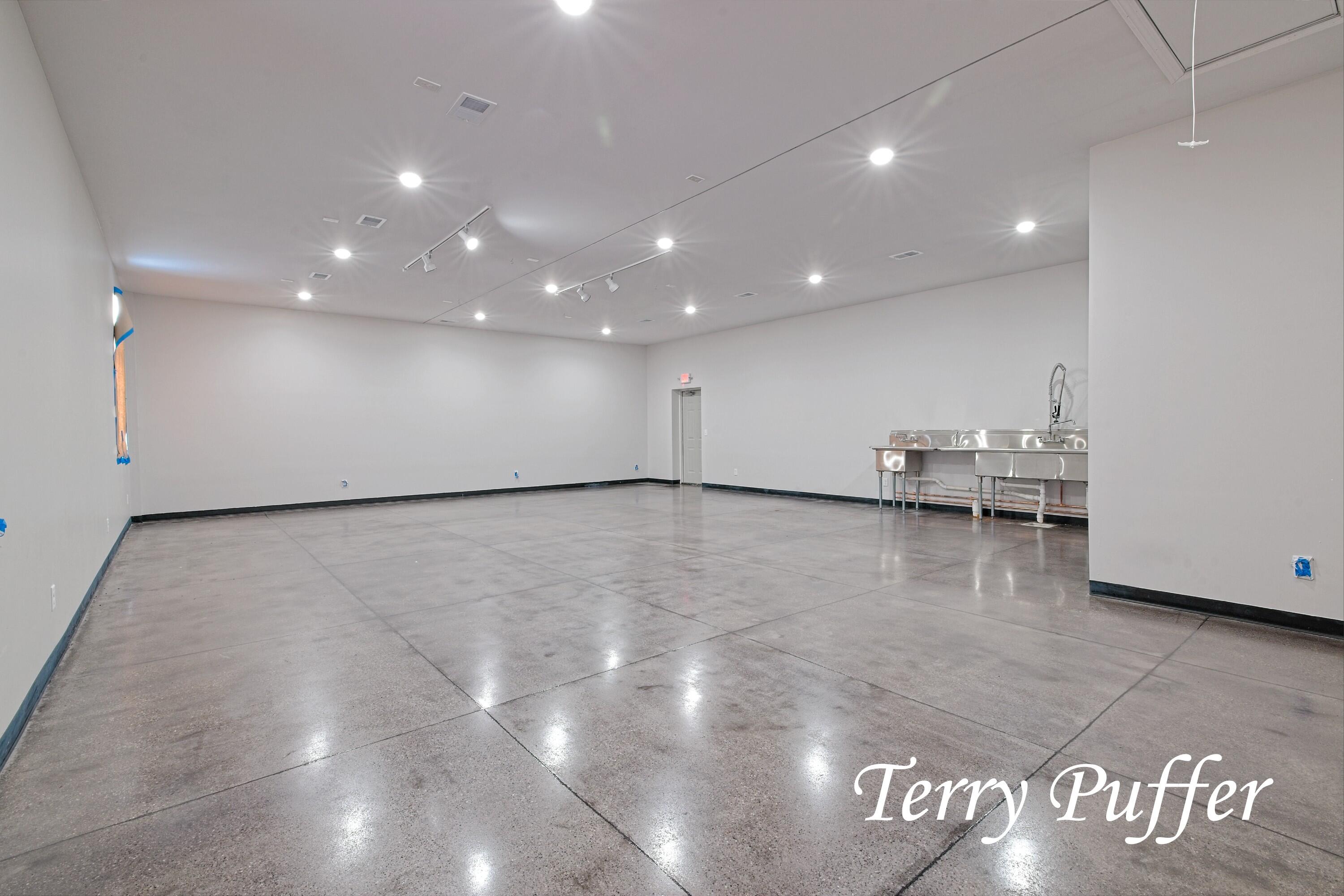 3101 S Getty Street A