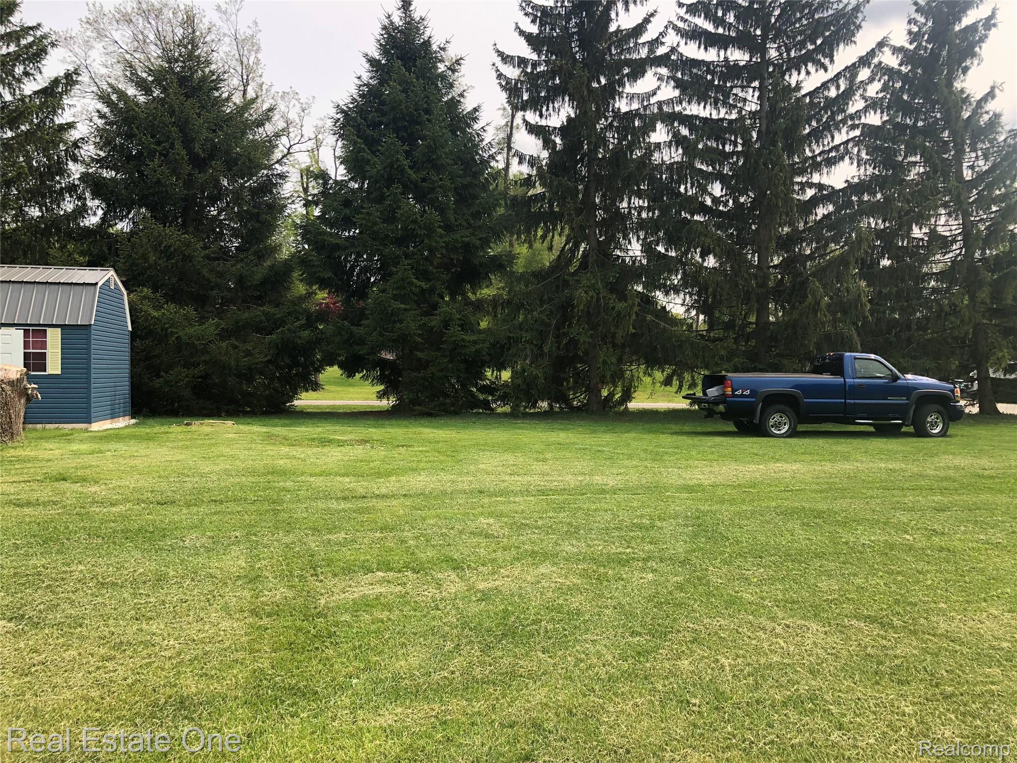 10911 Devil's Lake Hwy Highway