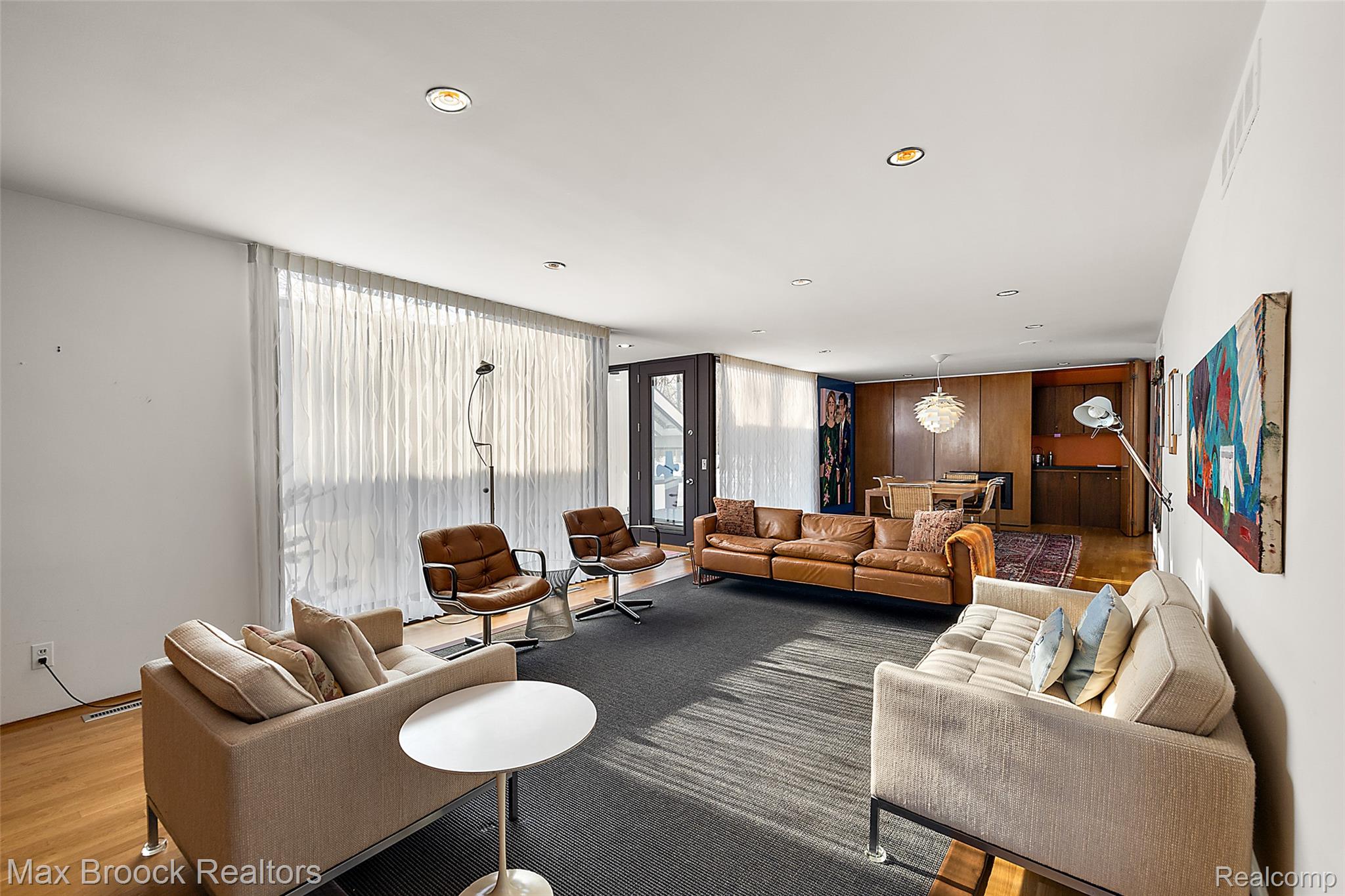 6020 Northfield Road