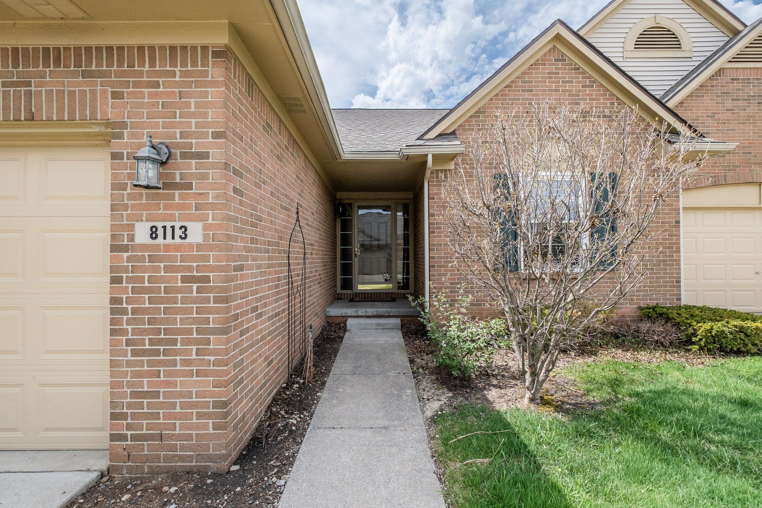 8113 SUTTON Court