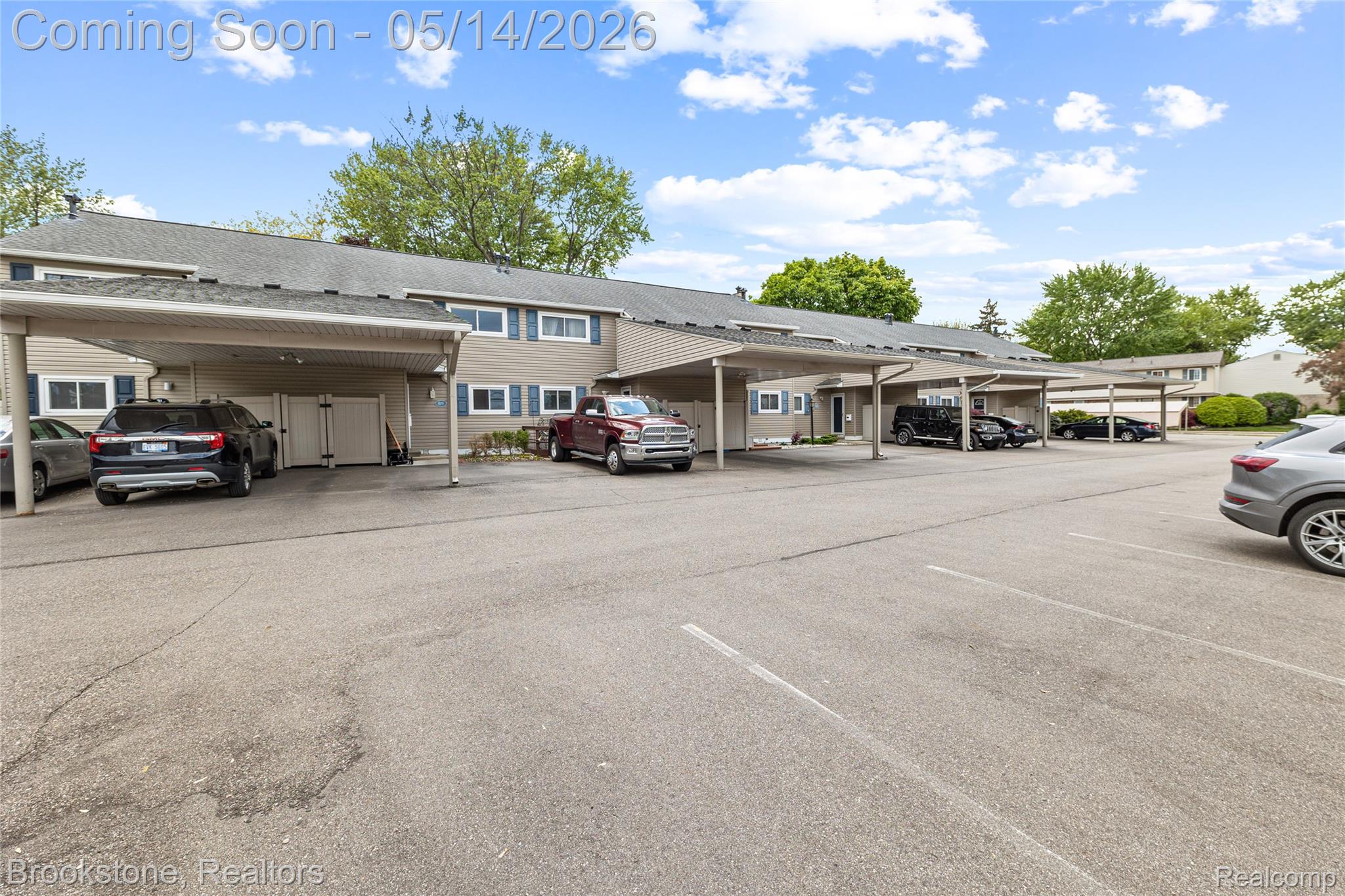 819 Kirts Boulevard