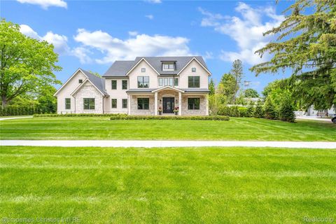 19138 Riverside Drive Beverly Hills Village MI 48025