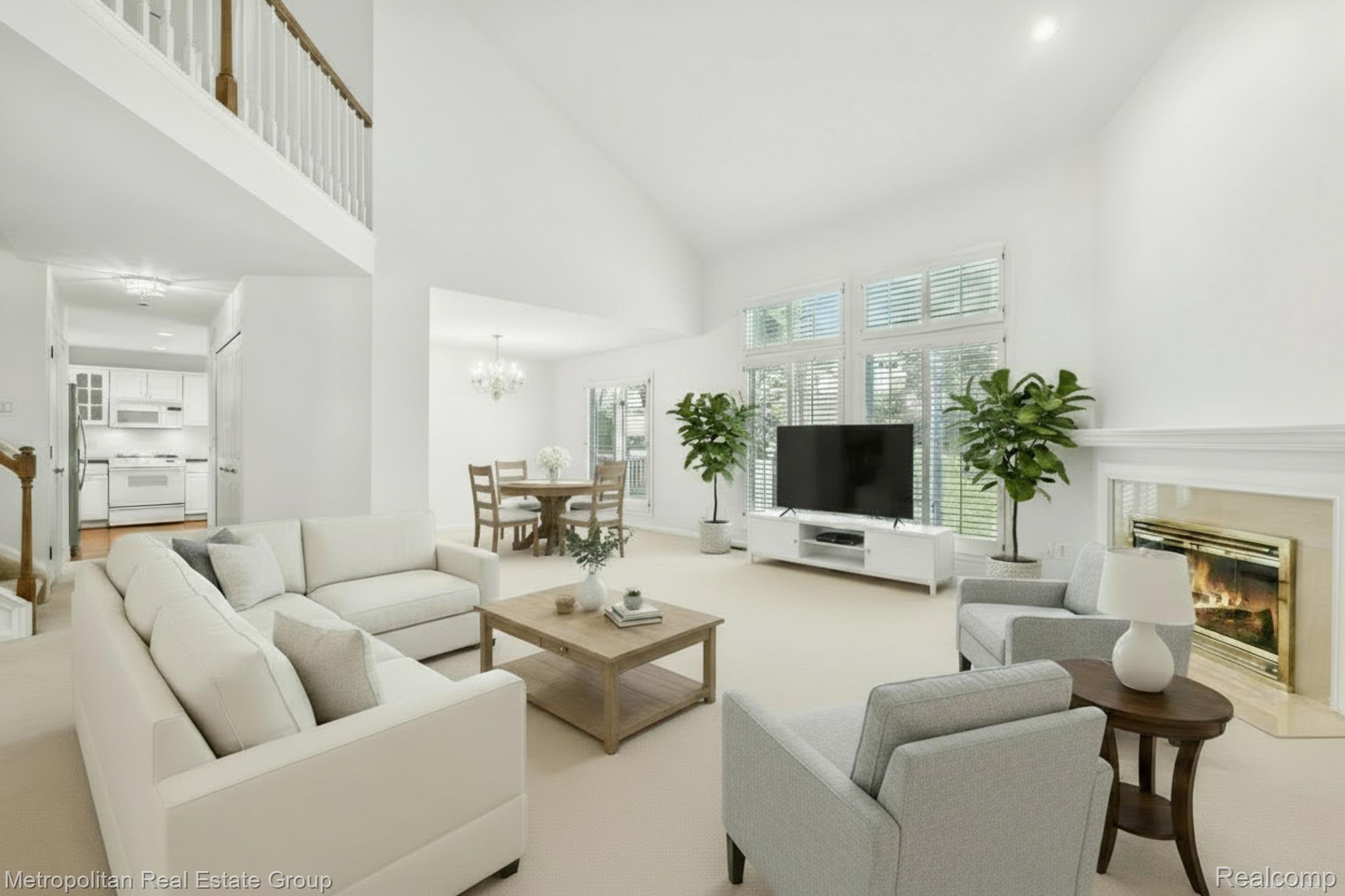 211 Saint Lawrence Boulevard