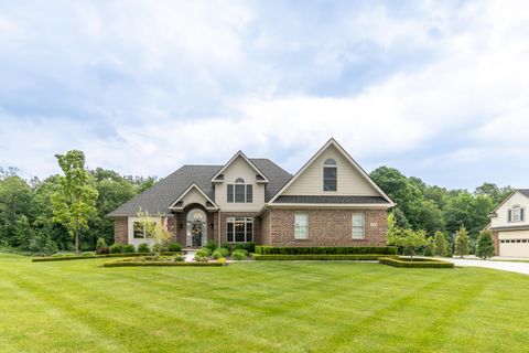 133 E Auburn Trail Brighton Township MI 48114